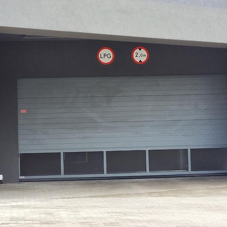 Q Apart Meta - Manufaktura, Klimatyzacja I Parking Gratis, Fv, Gwarancja Zadowolenia วูดช์ ภายนอก รูปภาพ